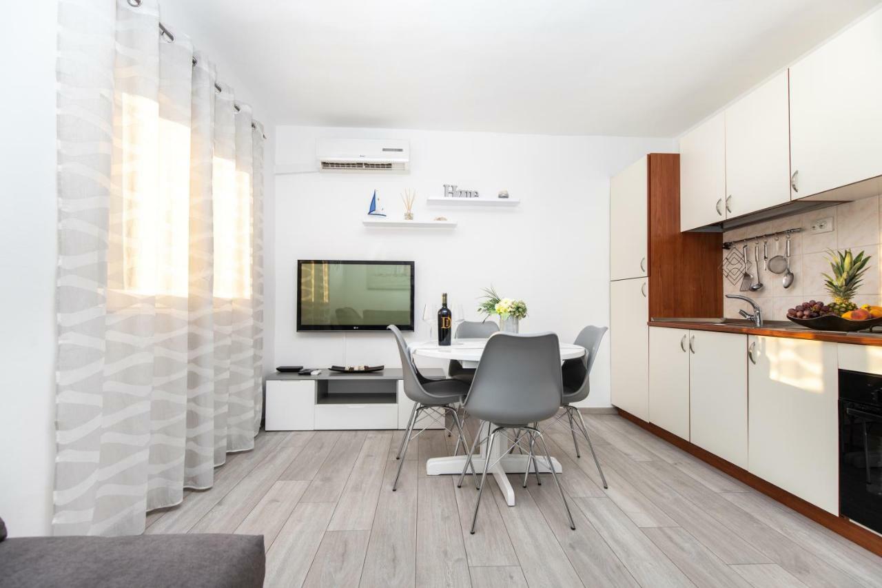 KaštelaApartman Topicアパートメント エクステリア 写真